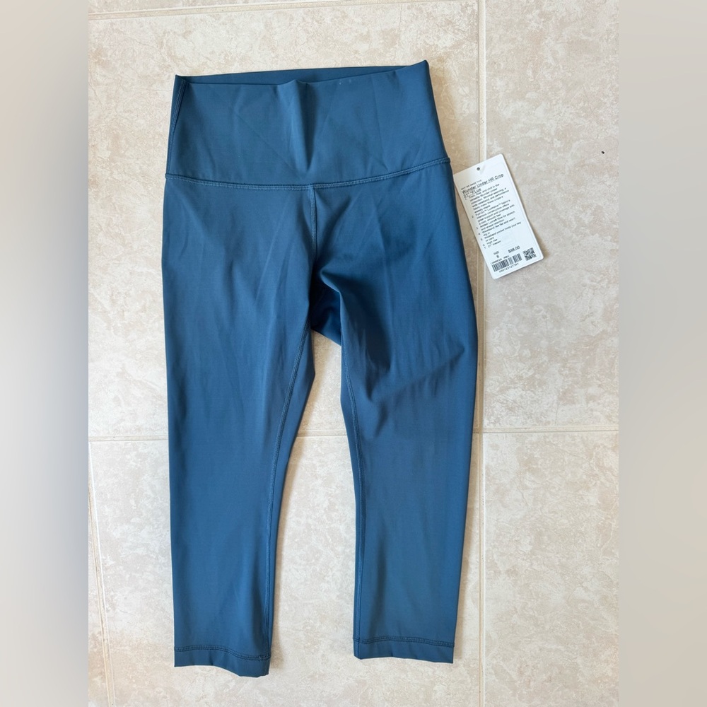 Lululemon cropped leggings BRAND NEW never worn